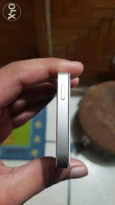 IPHONE 5S home used - photo 3