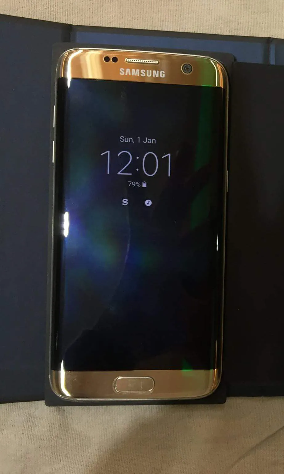 Samsung galaxy s7 edge - photo 1