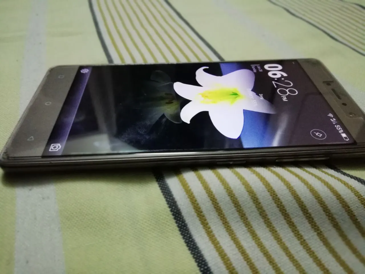QMobile z12 pro 3 gb ram 32 gb ROM - photo 1