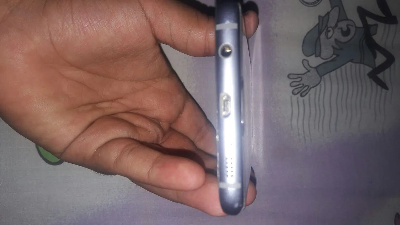 Samsung Galaxy S7 edge with box  - photo 3