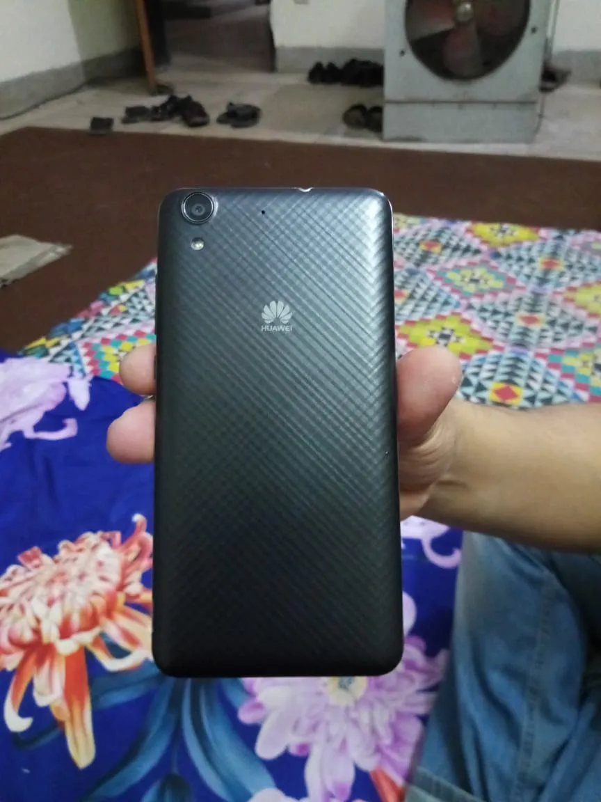Huawei Y6ii - photo 3