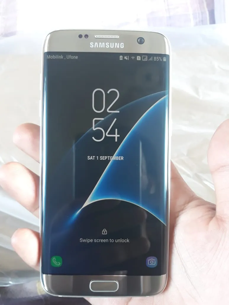Galaxy s7 edge - photo 1