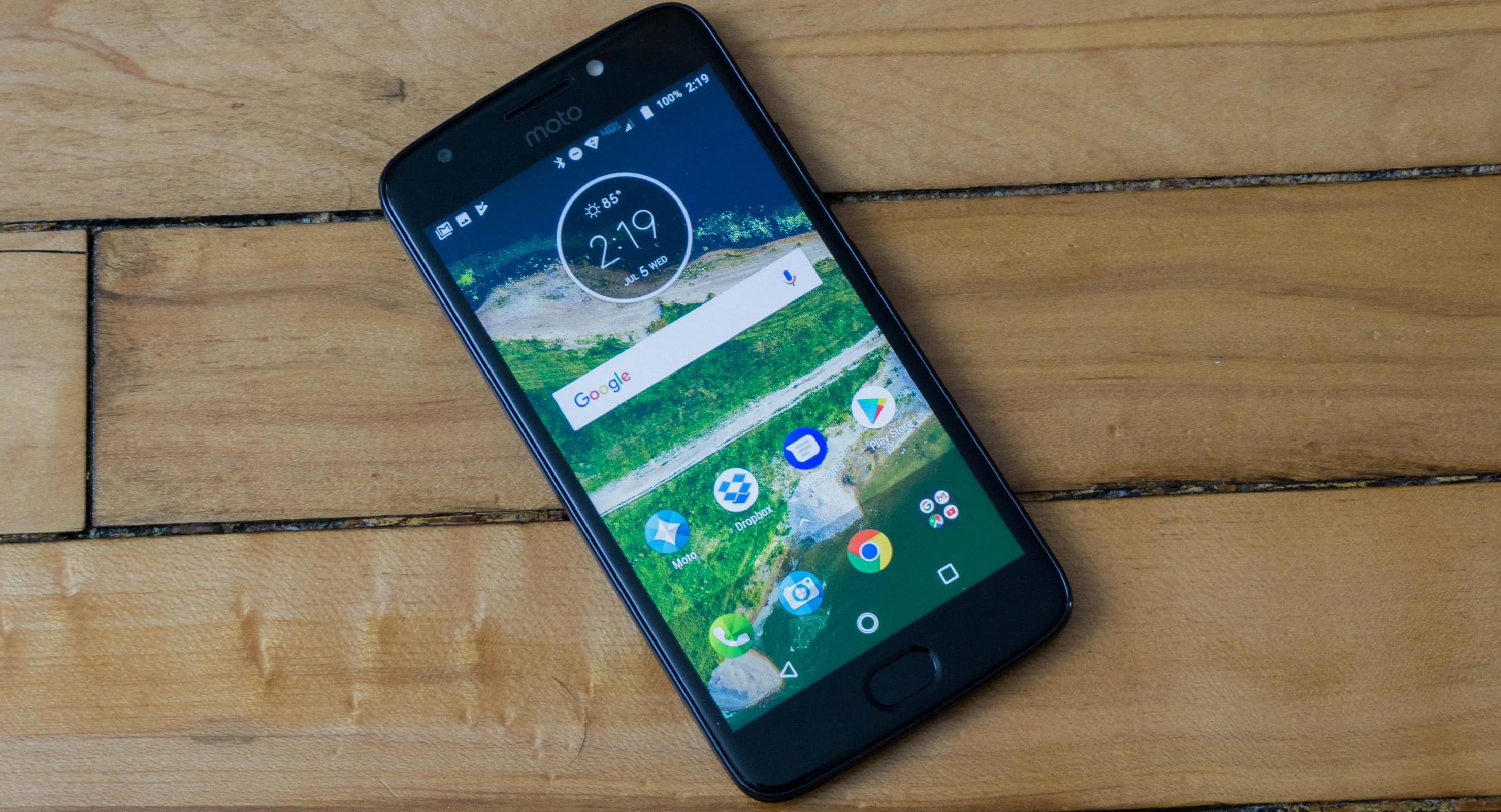 Motorola moto e4 available in excellent condition with an adjustable appropriate price - photo 1