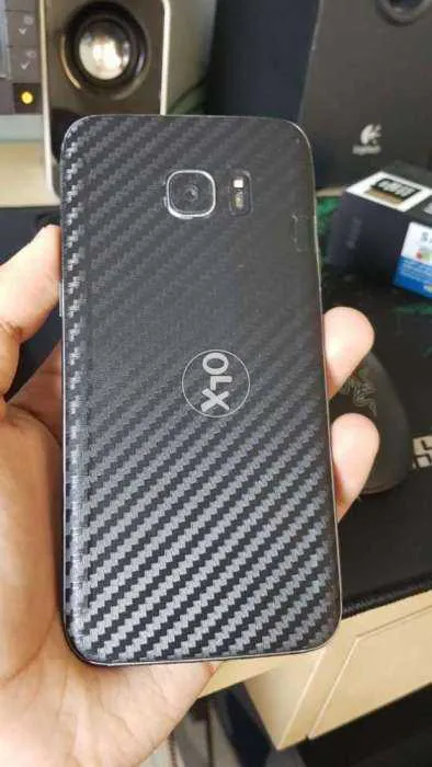 Samsung Galaxy S7 Edge - photo 3
