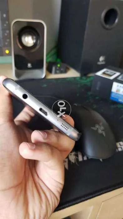 Samsung Galaxy S7 Edge - photo 2