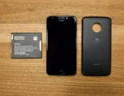 Motorola E4 - Photos