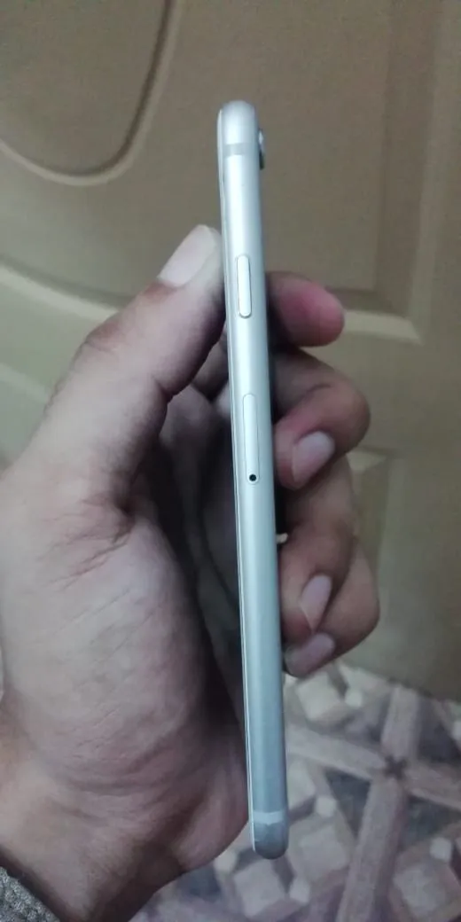 iphone 6s - photo 1