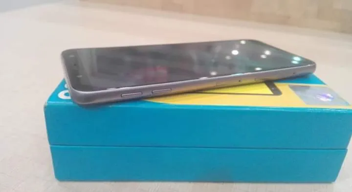 Samsung j6 2018 - photo 3