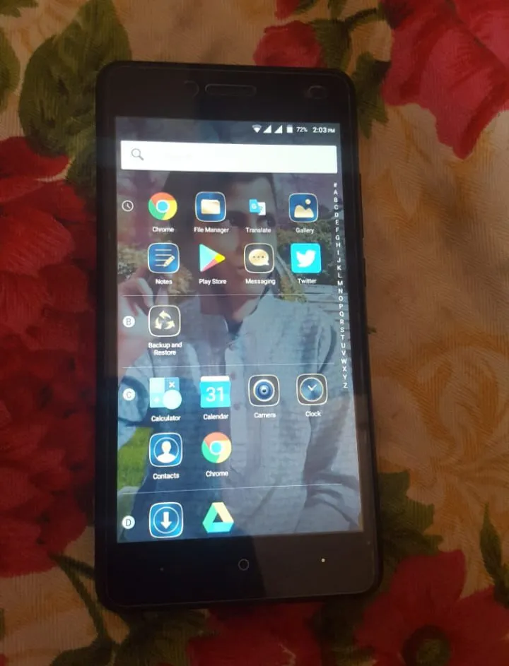 q mobile i6 metal 2017 - photo 2