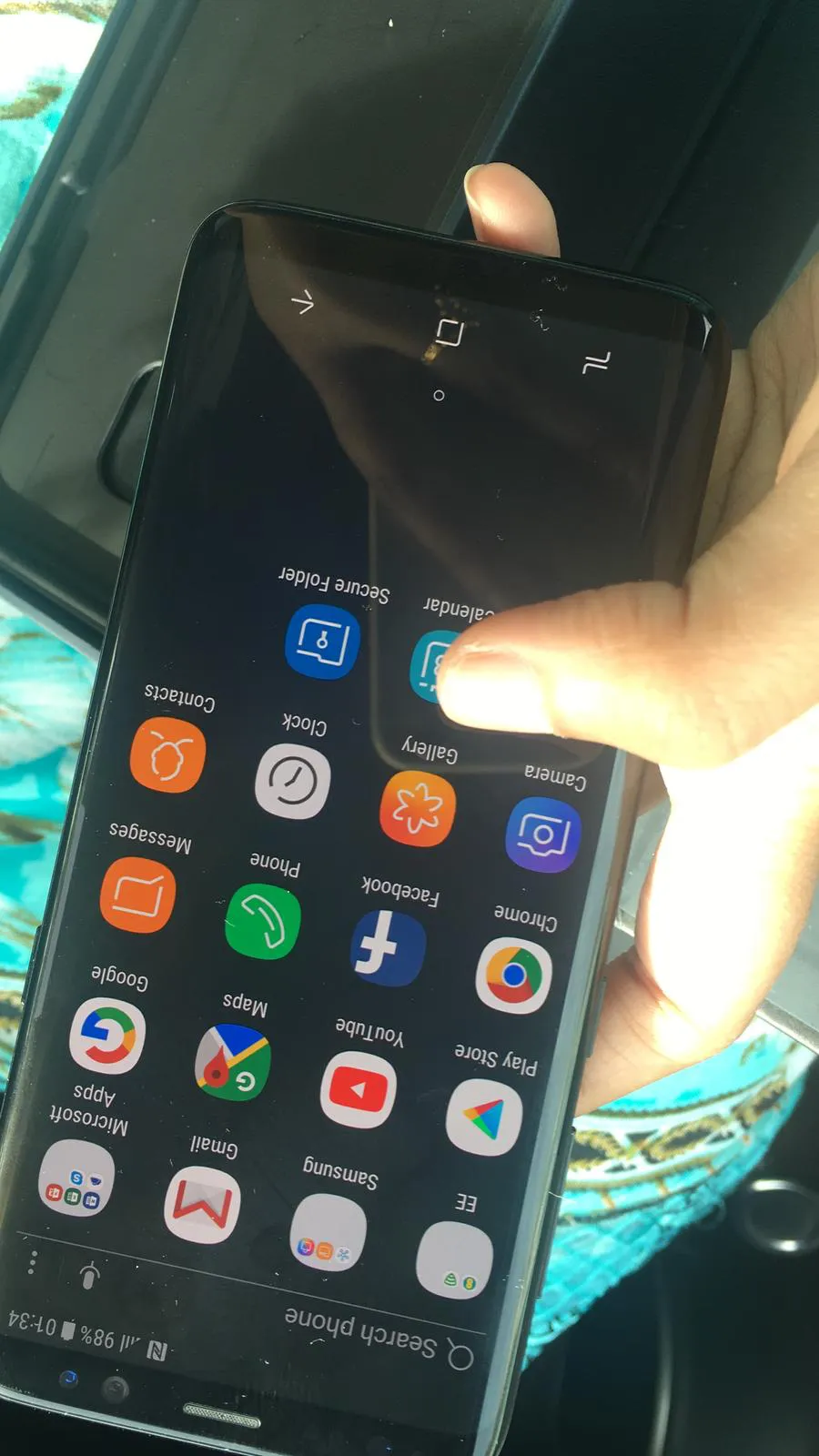 Samsung s8 with complete box 10/10 condition - photo 1