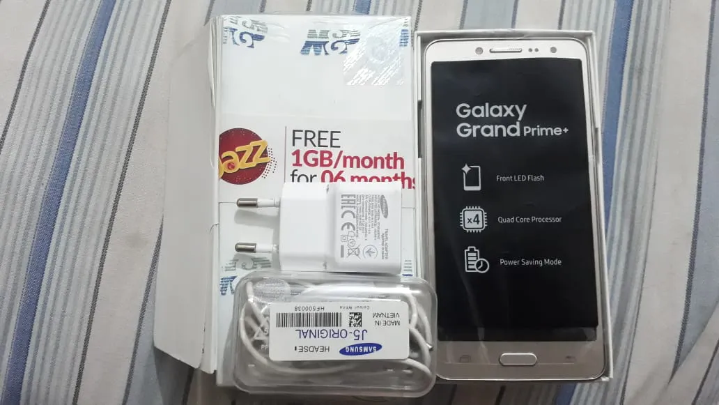 Grand prime plus (free memory card) - photo 1