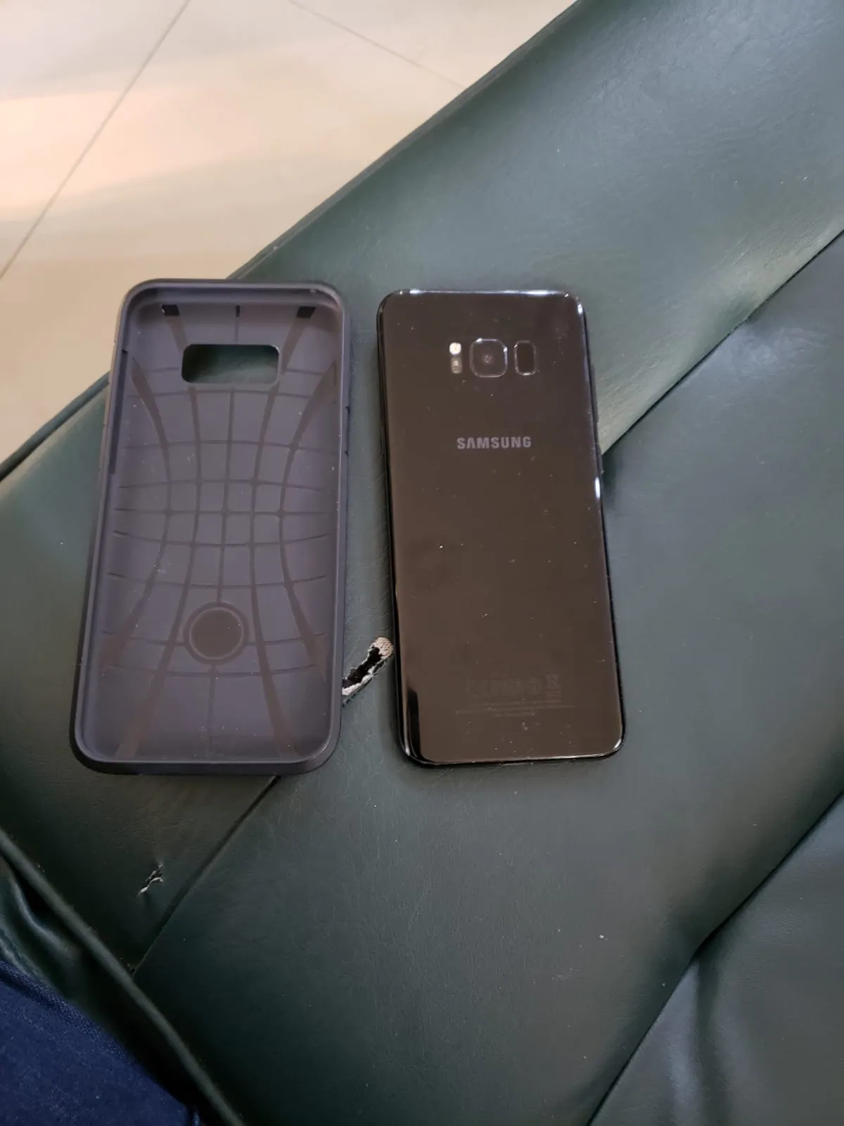 Samsung S8 Plus 64 GB Unlocked Mint Condition - photo 2