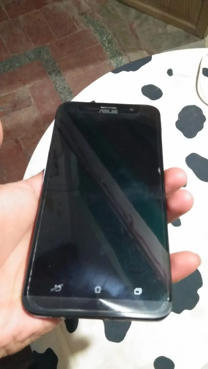 Asus ZenFone 2 for sale - photo 2