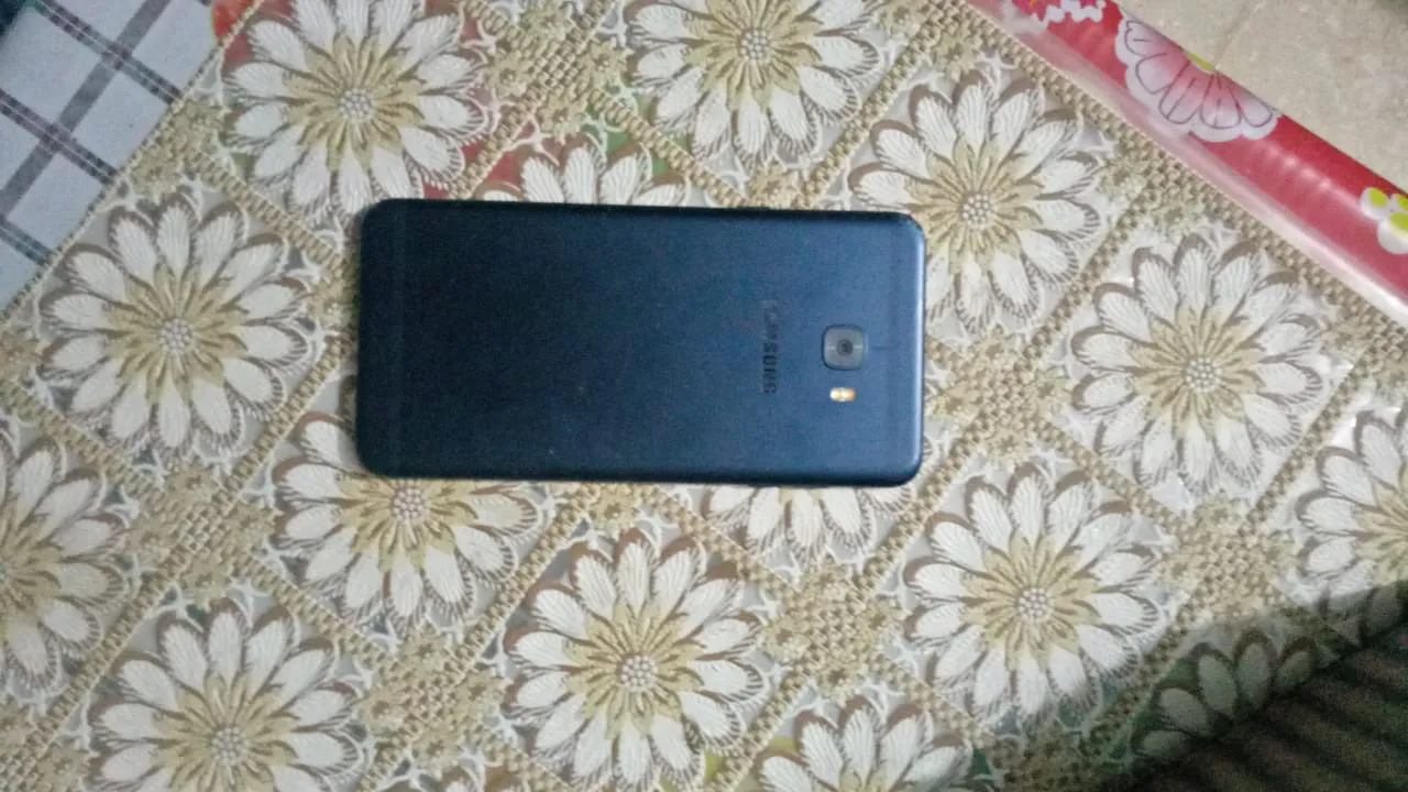 Samsung C7 pro for sale - photo 2