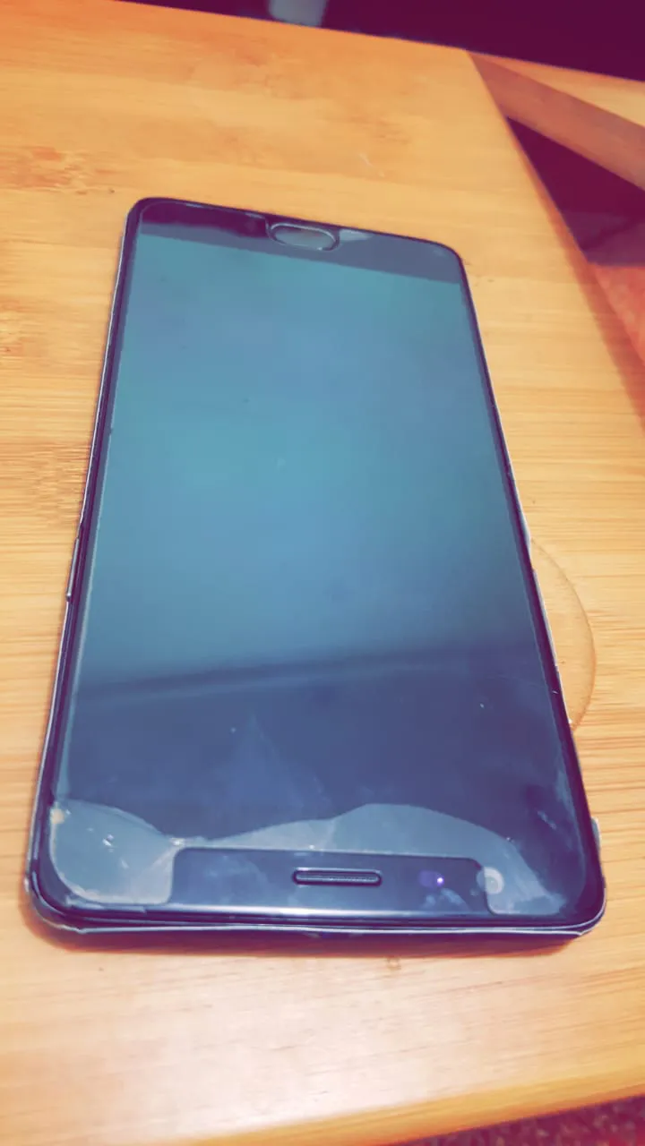 One plus 3T for sale in cheap price - photo 1