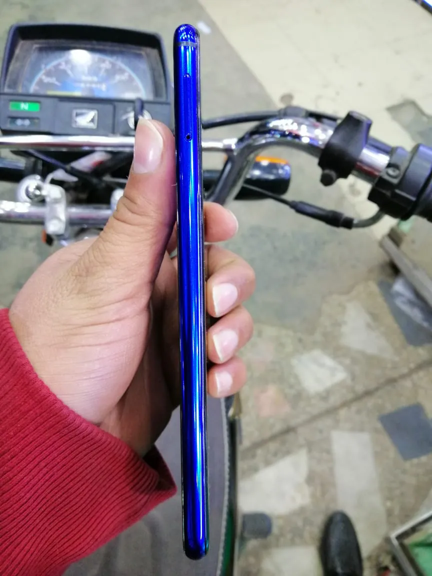 Nova 3i 128gb and 4gb - photo 3