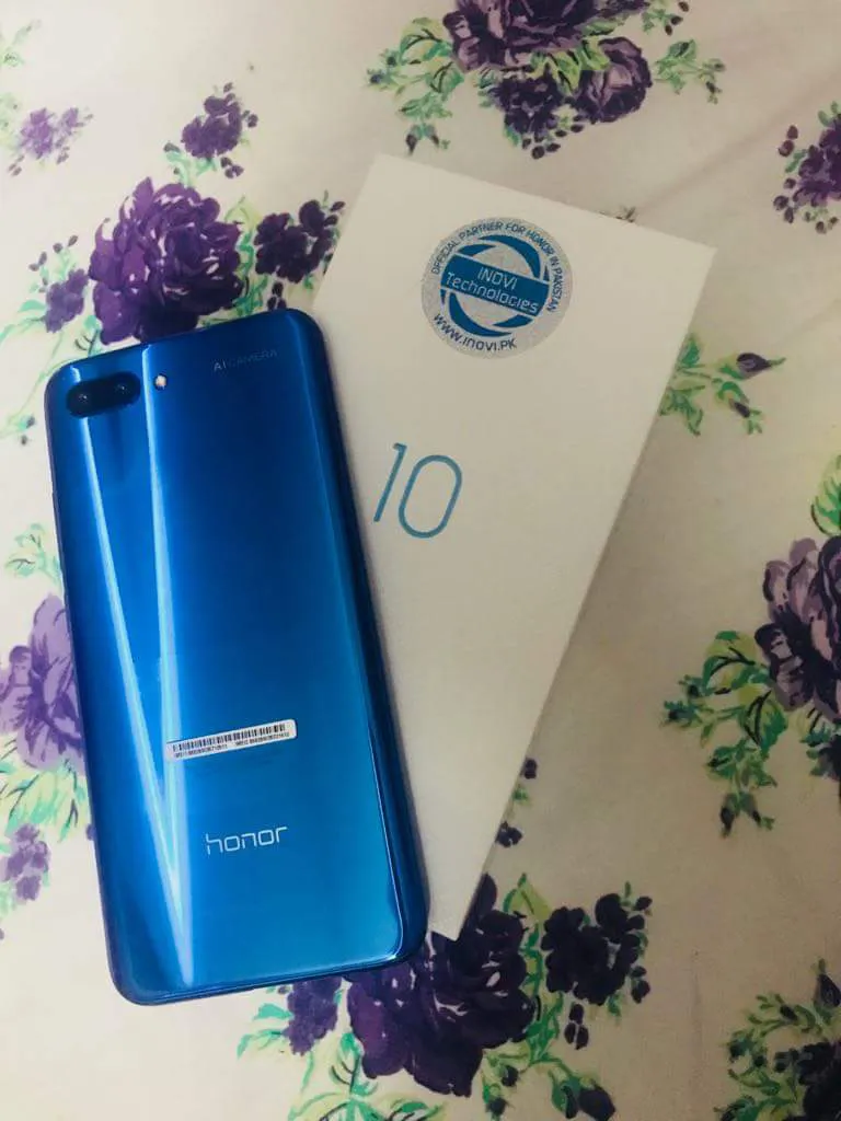 HONOR 10