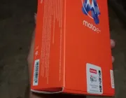 Motorola Moto E4 - Photos