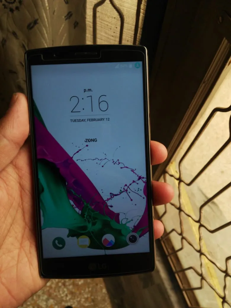 LG G4 urgently - photo 2