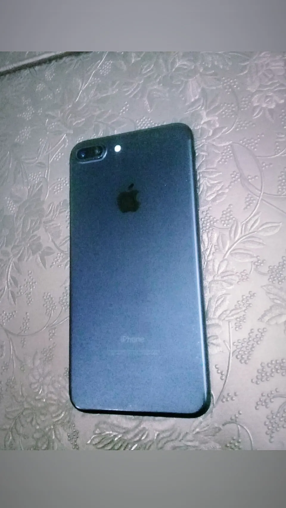 Iphone 7 plus with complete box - photo 2
