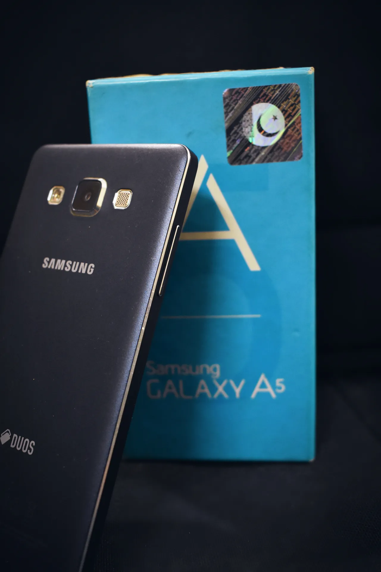 Samsung A5 2015 (With Complete Box)