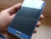 Samsung galaxy S6 (10/10) Condition - Photos