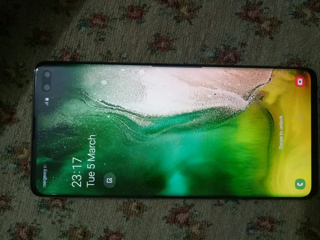 S10 plus with FREE Screen Card & save Rs 30,000 - photo 1