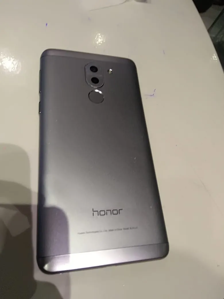 honor mobile for sell - photo 2