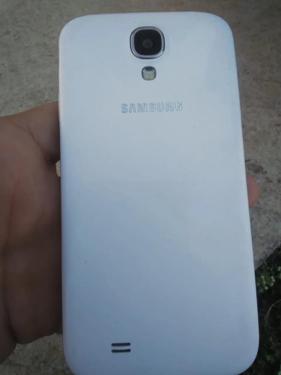 Galaxy s4 GT-19505 - photo 1