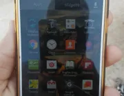 Galaxy s4 GT-19505 - Photos