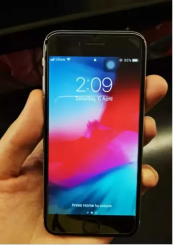 Apple iPhone 6 - photo 1