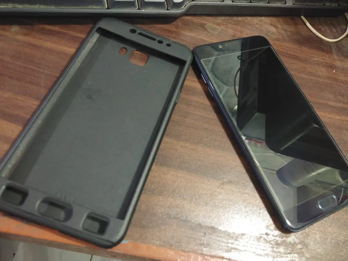 Samsung C7 pro - photo 1