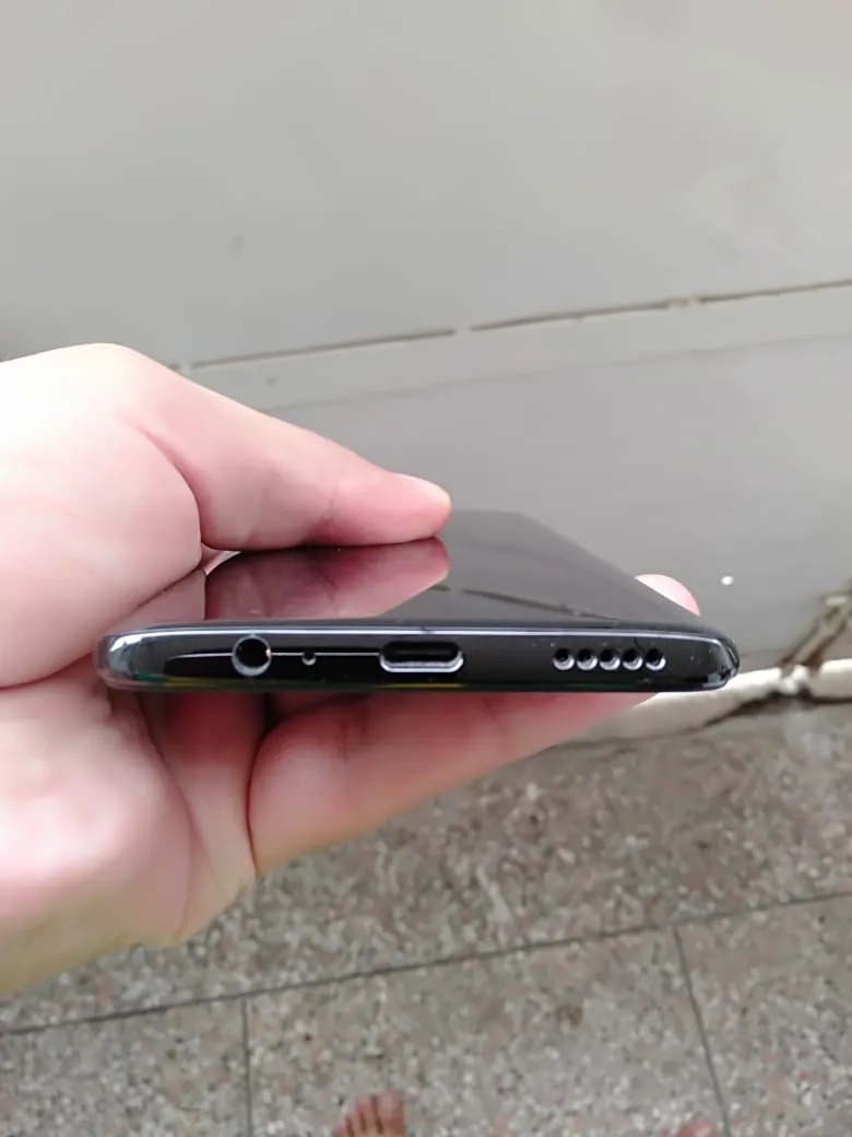 One Plus 6 - photo 3