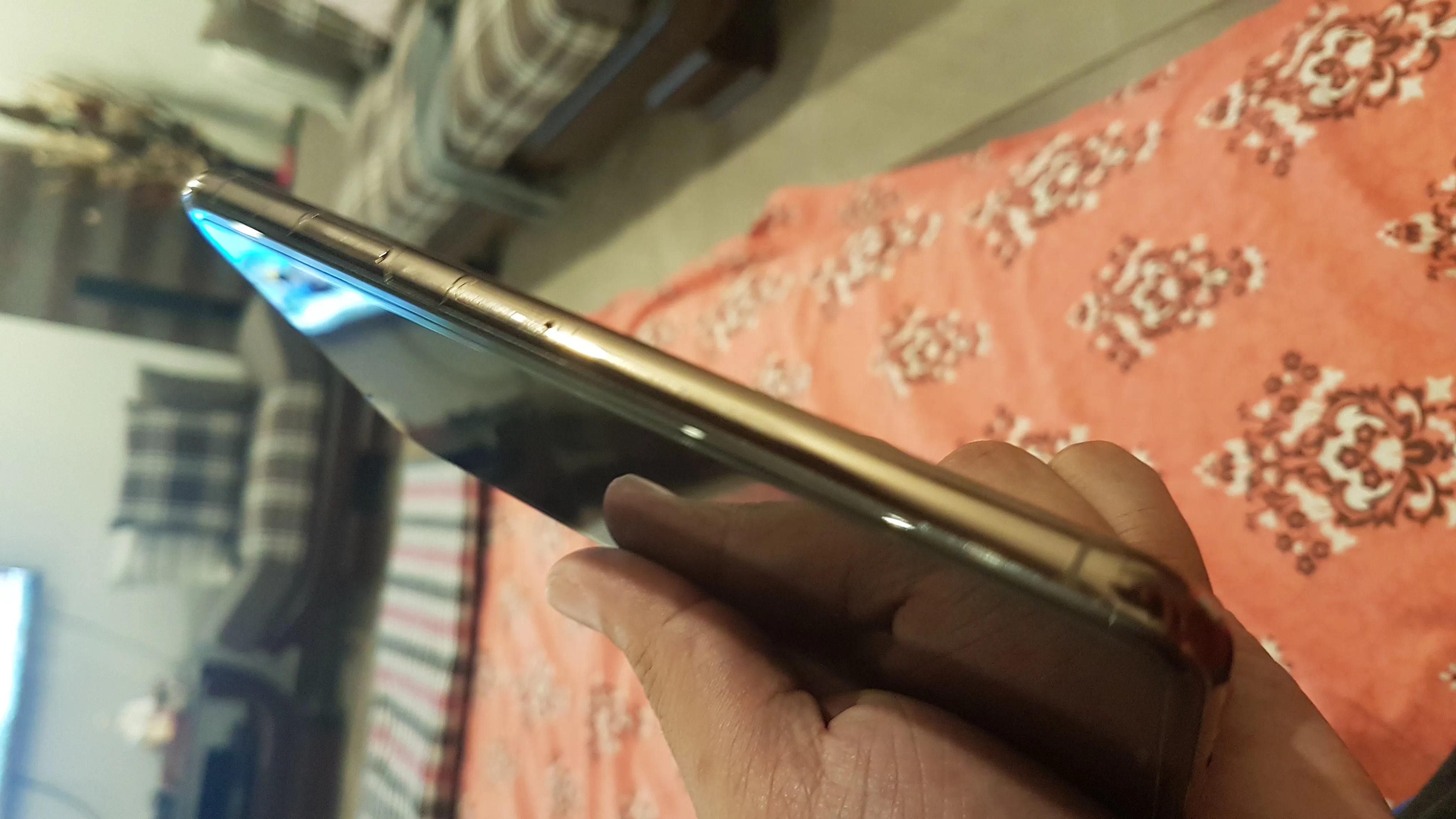 IPHONE XS MAX GOLD 256 GB(almost new) - photo 3