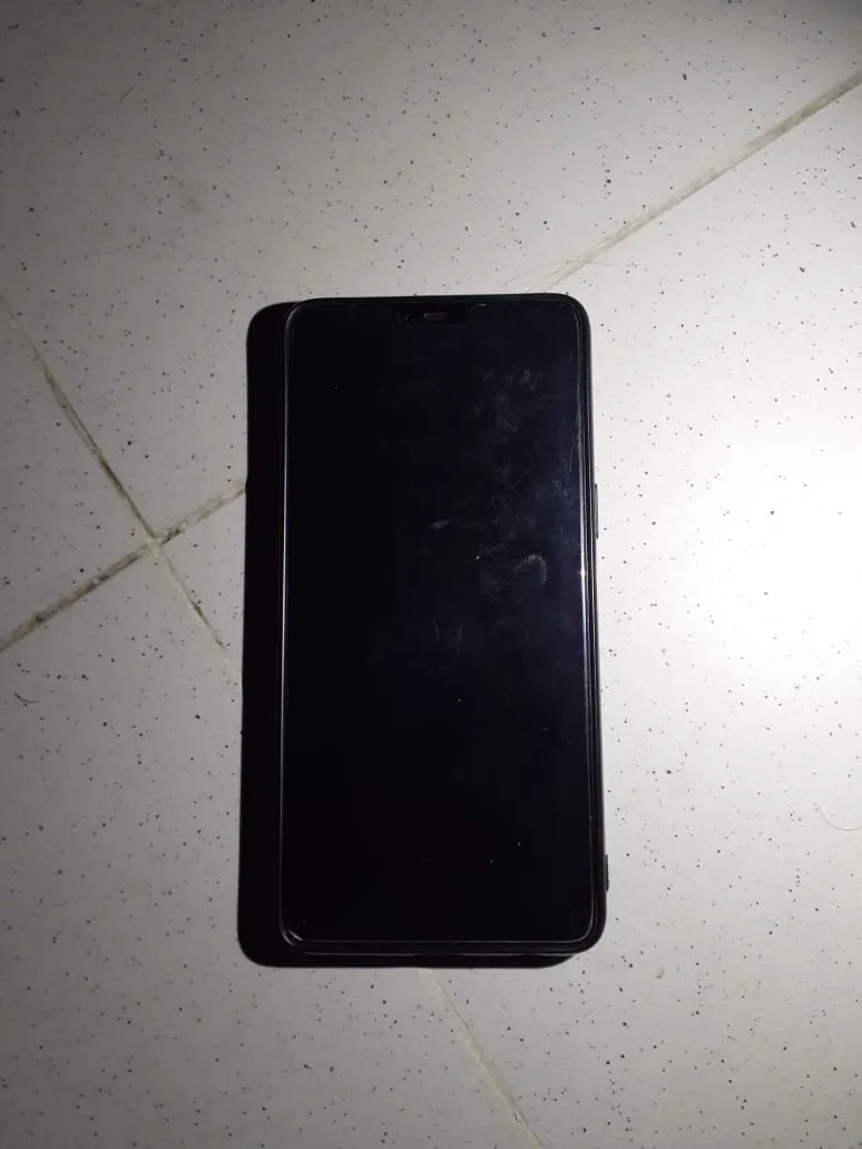 Oppo f7 - photo 1