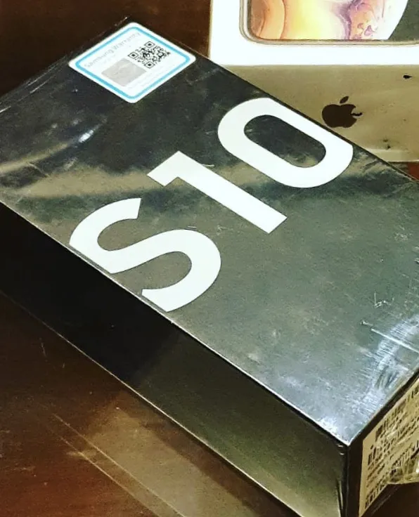 Samsung S10 plus 128 for the cheapest price - photo 1