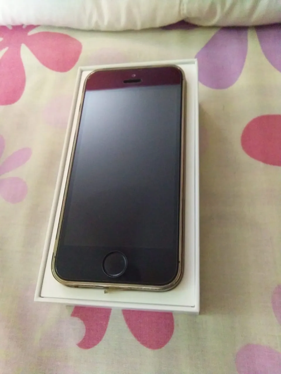 iPhone SE 32gb - photo 1