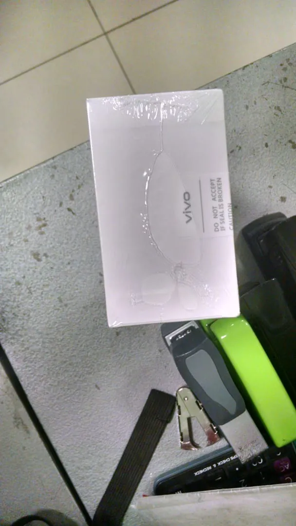 Vivo Y17 Seal Pack 5000mAh Triple Camera - photo 3