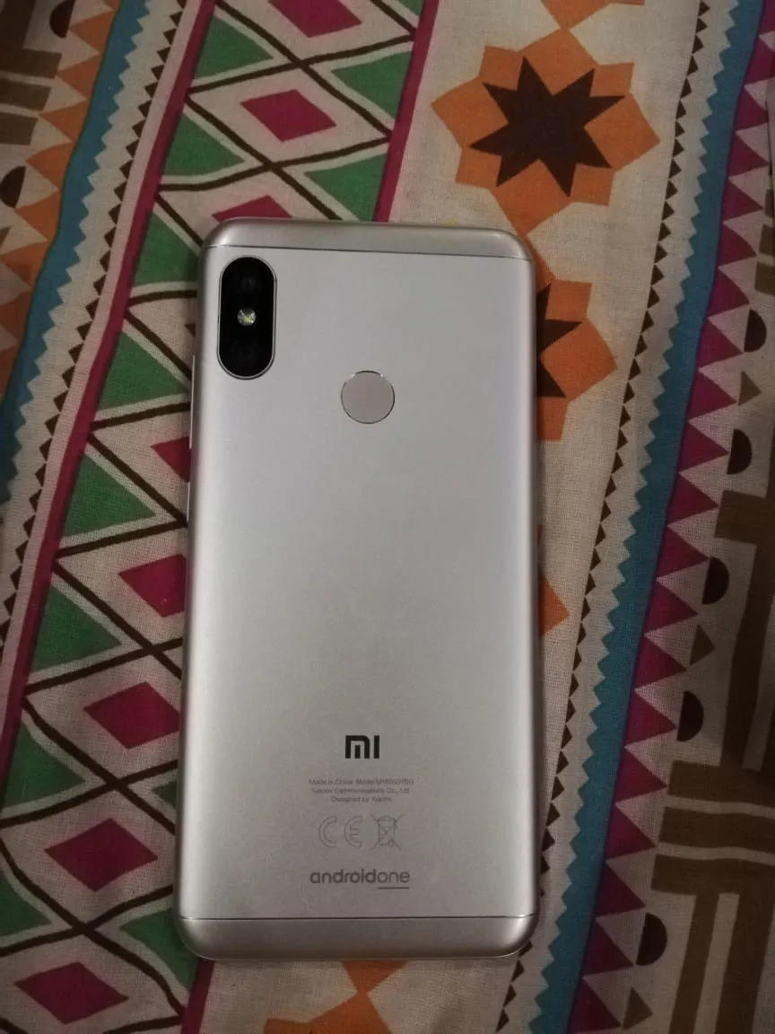 Mi A2 lite - photo 1
