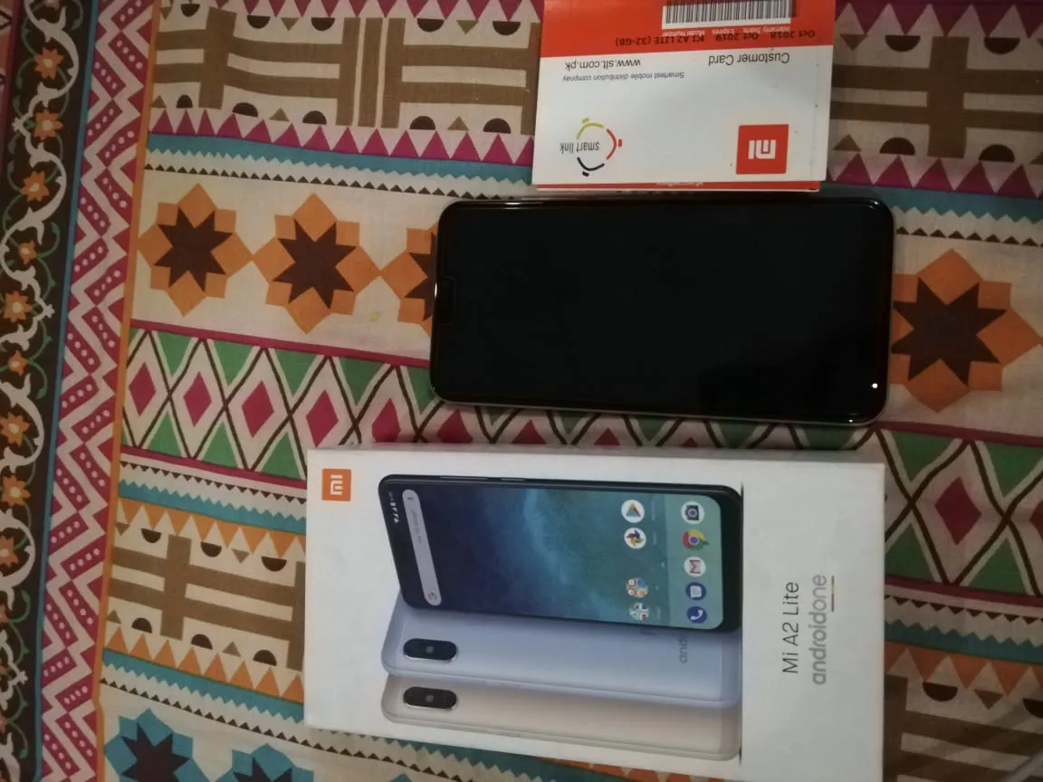 Mi A2 lite - photo 3