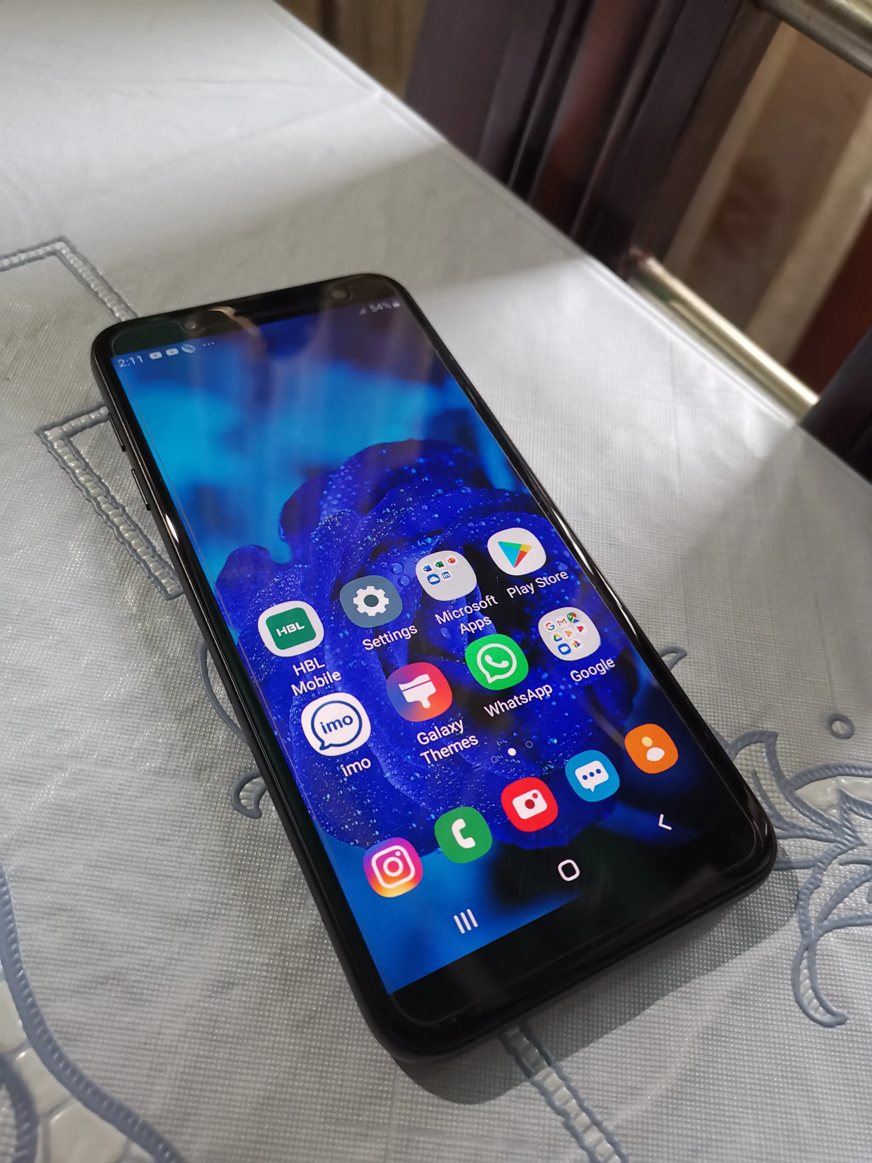 Samsung J6 - photo 1