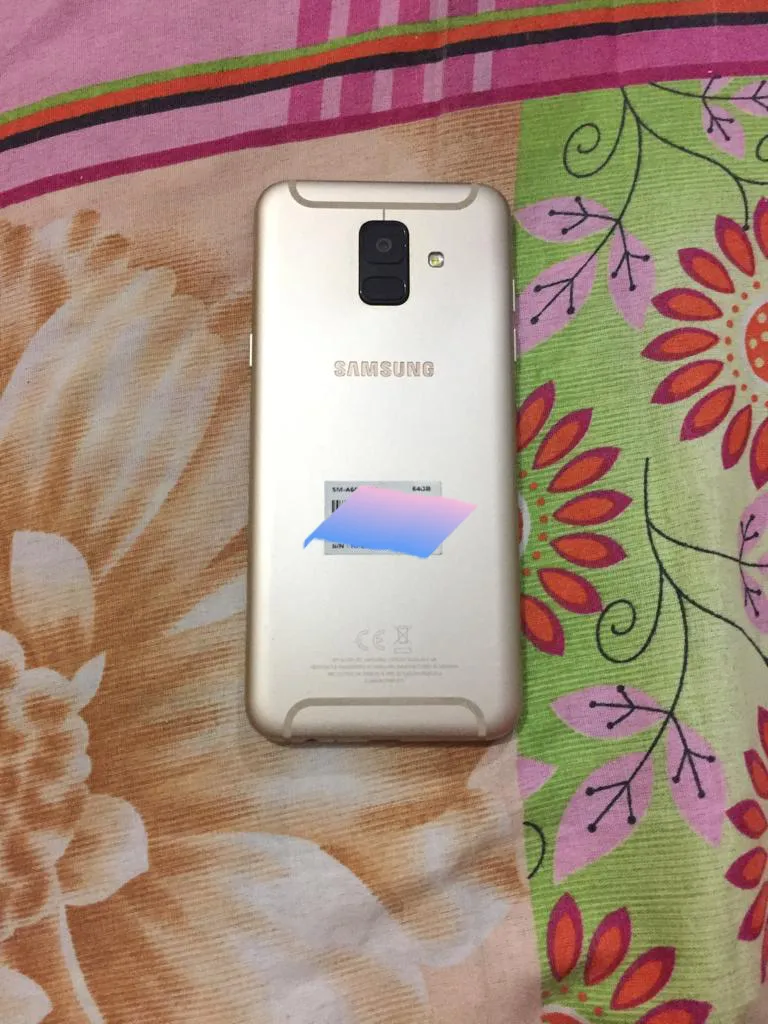 Samsung a6 4gb ram 64gb rom - photo 1