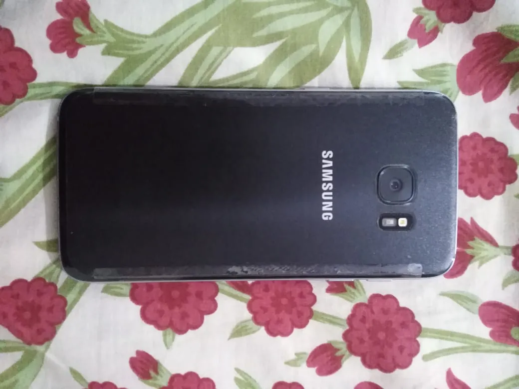 S7 edge f model - photo 1