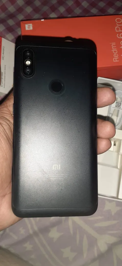 Redmi Note 6 Pro - photo 3
