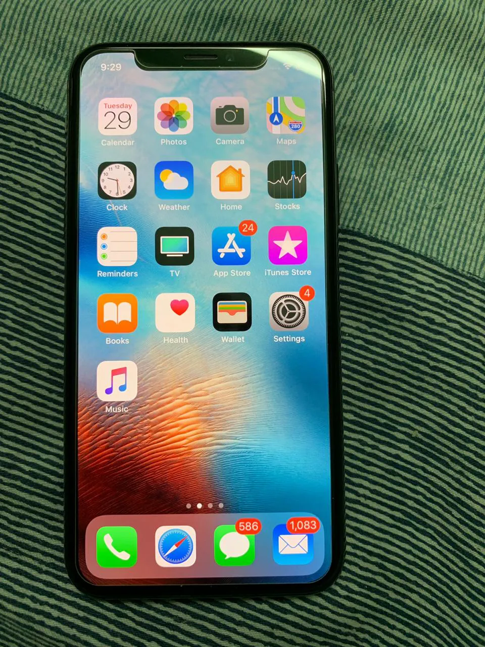 Iphone X - photo 1