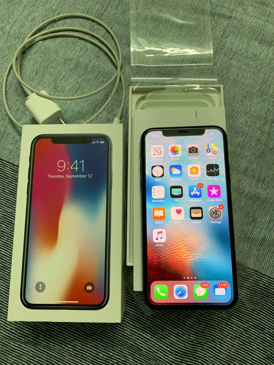 Iphone X - photo 1