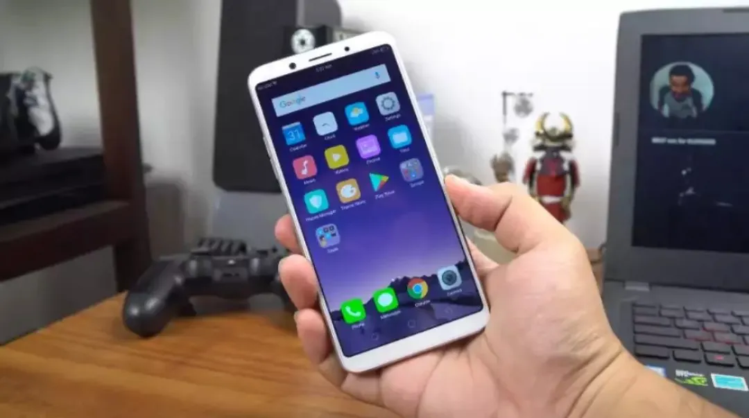 Oppo  F5 4/64 orignal - photo 3