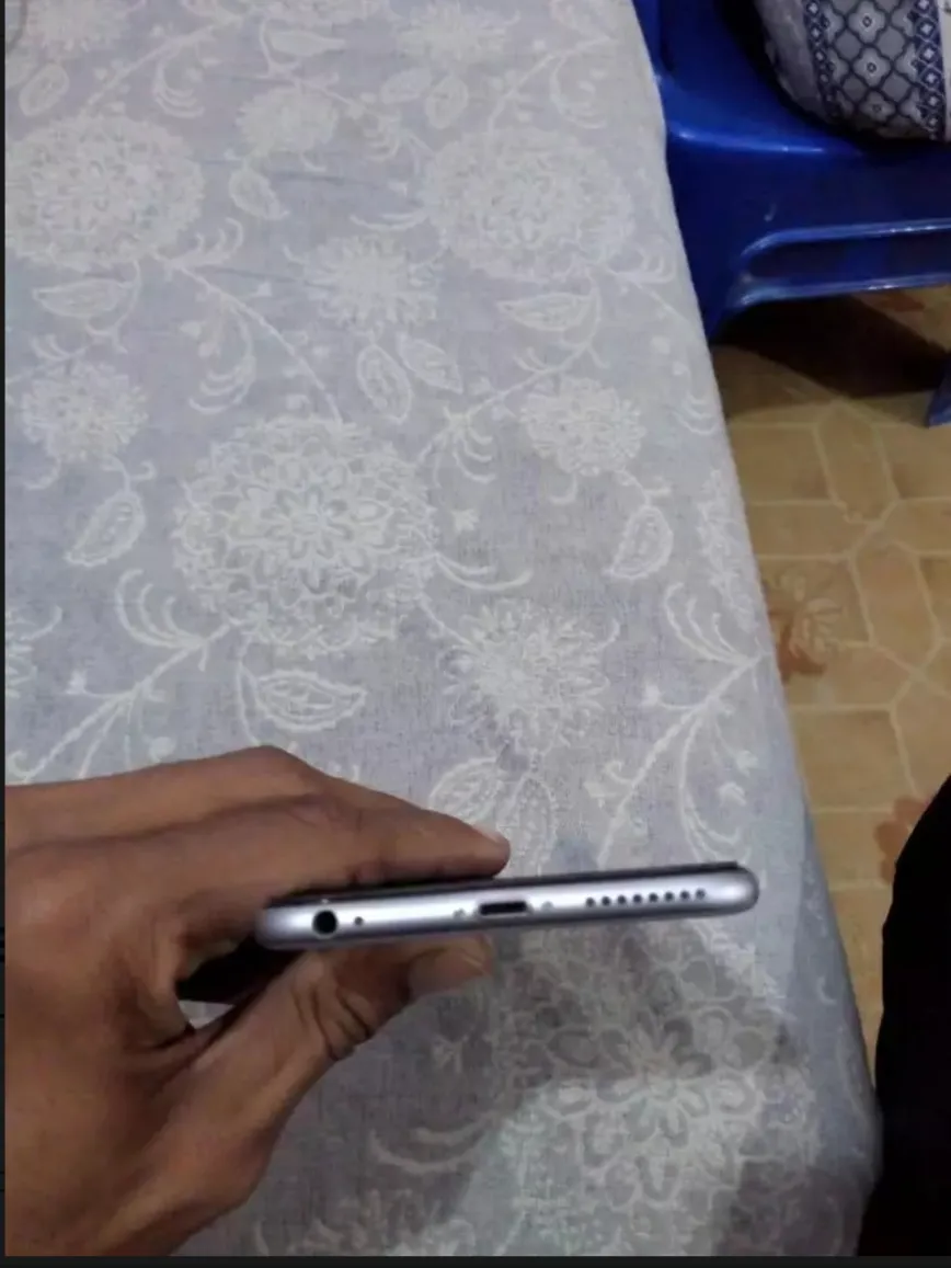 iphone 6 plus 10/10 condition urgent sale - photo 3