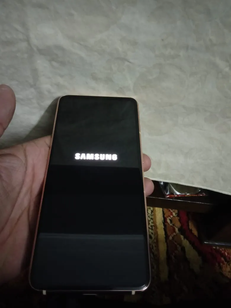 Samsung 80 with 8GB Ram and 128 Memory - photo 2
