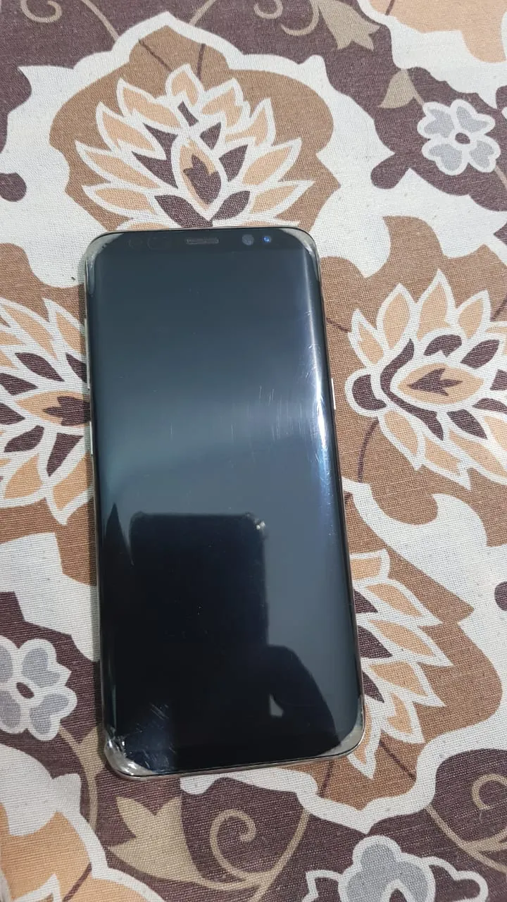 Samsung s8 - photo 3